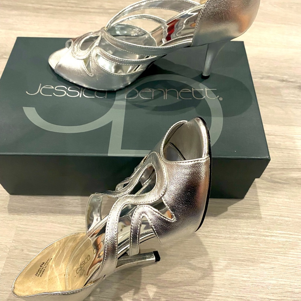Jessica Bennett heels